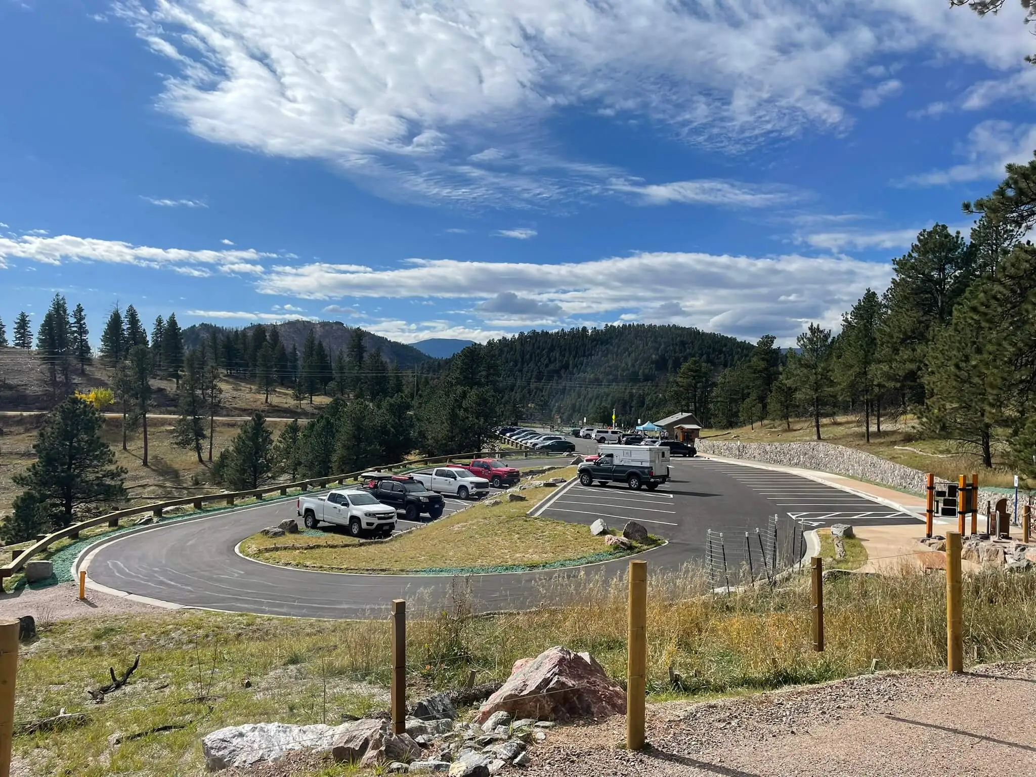 Mountain Trailhead Parking Lot